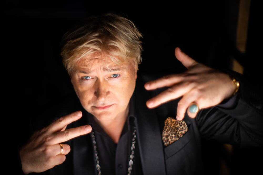 Bli med på en eksklusiv konsert med Jørn Hoel